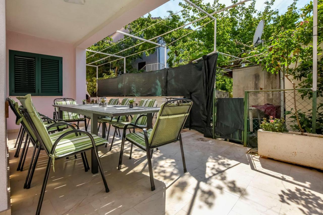 Вилла House Lucija Рогозница Экстерьер фото